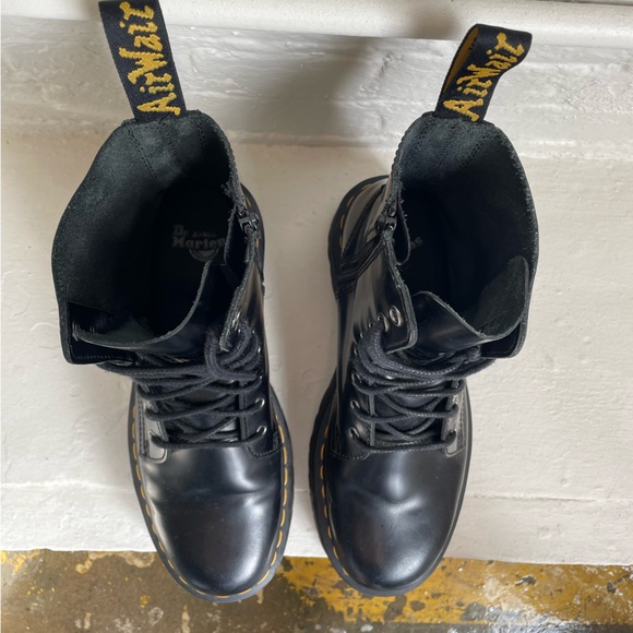 Dr Martens Jadon Boot - Picture 4 of 7
